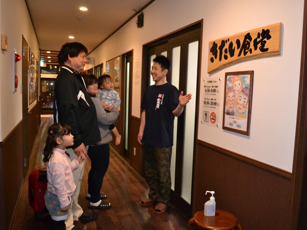 Onsenminshuku Kosakaya Hotel Nachikatsuura Eksteriør billede